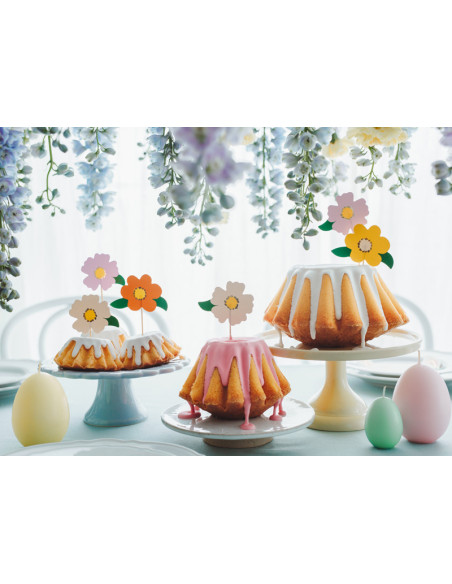 Toppery na tort Kwiaty, mix, 13 cm (1 op. / 8 szt.)