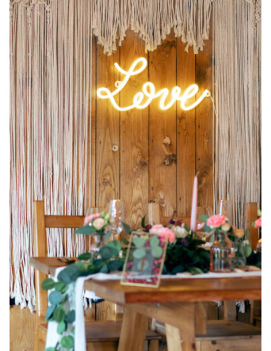 Neon LED - Love, biały, 61x27,4 cm