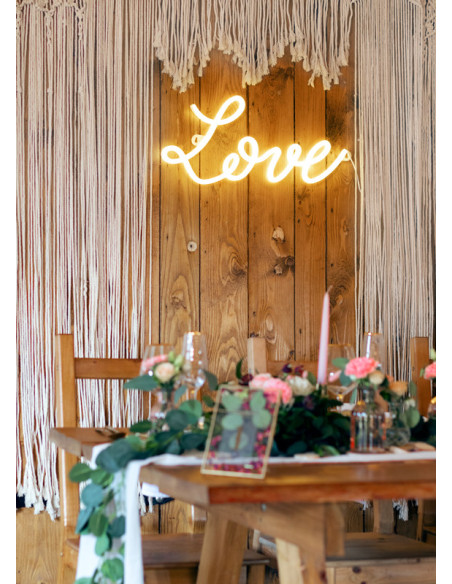 Neon LED - Love, biały, 61x27,4 cm